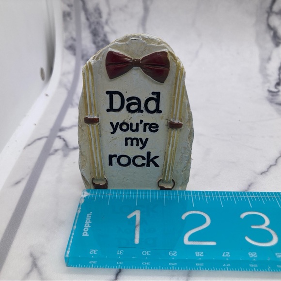 Ganz Father’s Day “Dad you’re my ROCK” Resin Faux Rock Red Bow Tie New - Picture 5 of 5